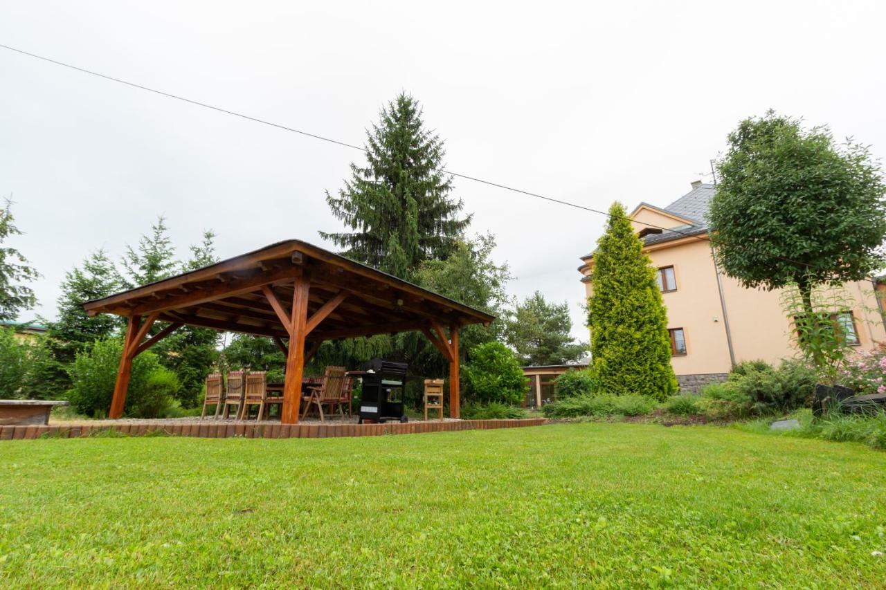 Apartmany Pemi Potštejn Exterior foto